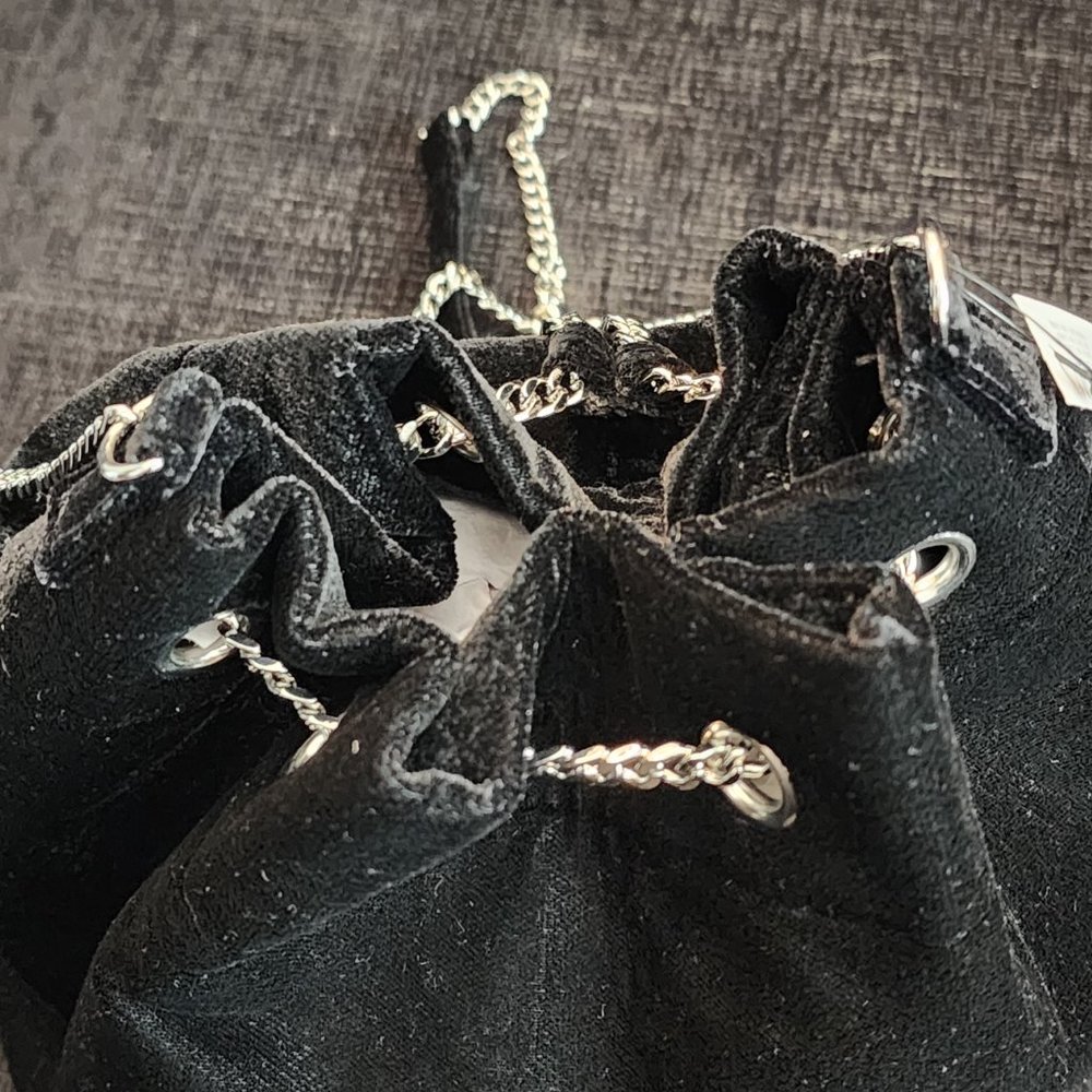 White House Black Market Black Velvet Drawstring Bag - Picture 3 of 10